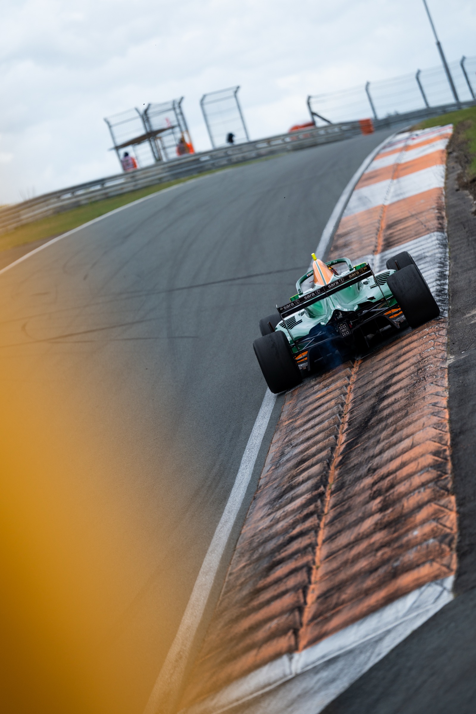 Motorsport 27